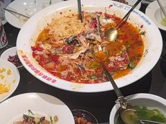 -坛宗剁椒鱼头(河西王府井店)