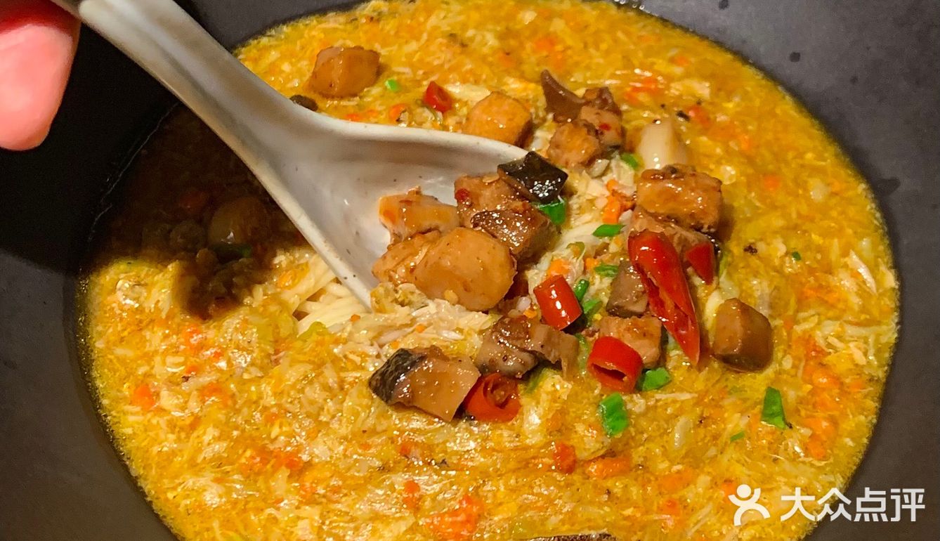 成都新店🦀️ 自带仪式感的“蟹黄料理面”🍜