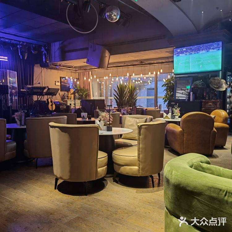 三里屯音乐餐厅