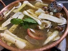 -银同牦牛肉火锅