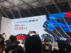 -上海跨国采购会展中心