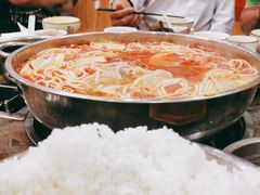-黄利砖万峰林布依特色酸笋牛肉馆