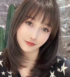-时尚殿堂明星门店