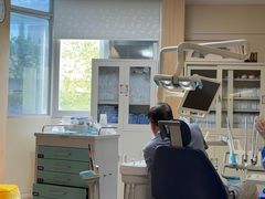 -上海仁爱医院口腔科 · 种植