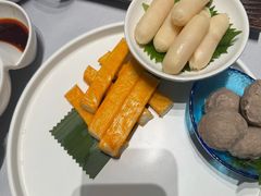 -红鼎豆捞·非遗鲍皇汤火锅(宝丰路店)