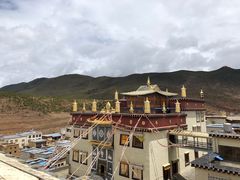 -噶丹松赞林寺