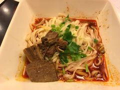 -康师傅私房牛肉面(马泉营奥莱店)