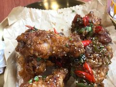 秘制鸡翅-魏斯理汉堡(西安沣东吾悦店)