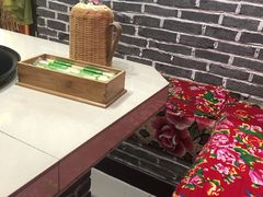 -边江铁锅炖鱼(振八街店)