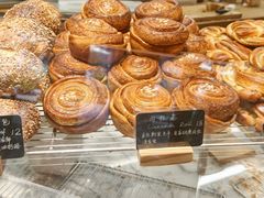 -麦田工坊(月湖店)