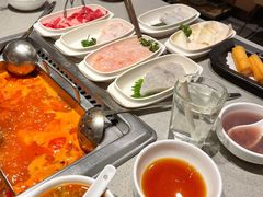 -海底捞火锅(新松江路店)