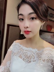 -派丽莫Pellimo原创设计婚纱品牌