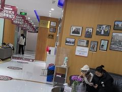 -雅悦齿科(顾村公园店)
