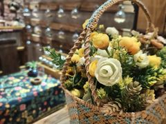 -月亮眼花园餐厅书吧酒吧