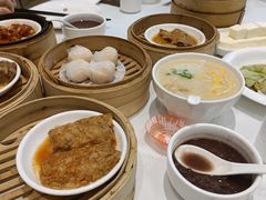 -万龙洲海鲜(大兴绿地缤纷城店)