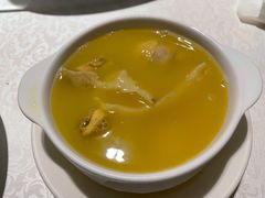 浓汤花胶鸡汤-维园悦谱·海派家常菜(乌鲁木齐南路店)