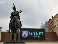 -耶拉契奇总督广场