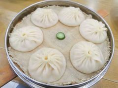 传统灌汤猪肉虾仁小小笼包-地安门包子铺(地安门店)