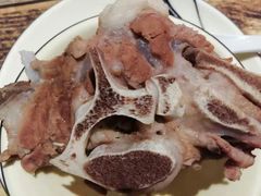 -虾弄弄海派小龙虾·牛羊蝎子火锅