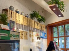 -红猪卤肉饭(大西洋美食城店)