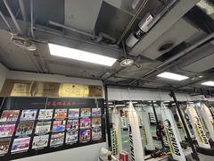 -拳力汇散打搏击泰拳俱乐部(绿地缤纷城店)