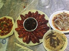 -巴厘龙虾·榜首油焖大虾(音乐学院·沿江酒馆店)