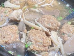 菌汤黑猪鲜肉丸子-老灶房-四川土菜(铁牛广场店)