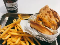 -TRIPS BURGER(大钟寺店)