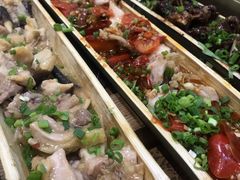 -胡须哥网红竹筒菜