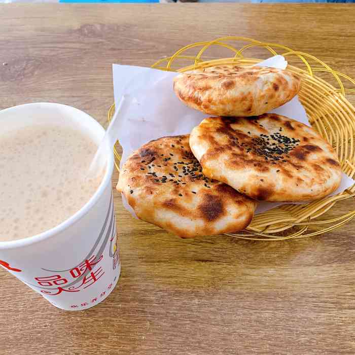 老城隍庙肉火烧(樱园店)-"潍坊人早餐标配,肉火烧配豆腐脑[呲牙]或.