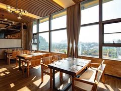 靠窗位-维纳斯酒店-忆咖啡观景餐厅(象山公园店)