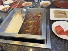 -皇城老妈·大连海鲜火锅(港湾店)