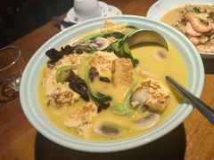杂菌手工豆腐豆腐-涌觅名灶·本地海鲜宁波菜(财富广场店)