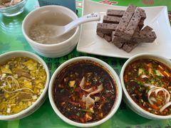 -令氏家外家周秦食府(高新店)