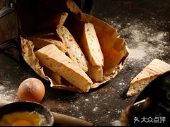 -多嘴超级肉蟹煲(万达店)