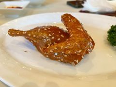 麻香脆皮乳鸽-利苑酒家(金宝店)