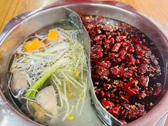 -储奇门鳝鱼火锅(总店)