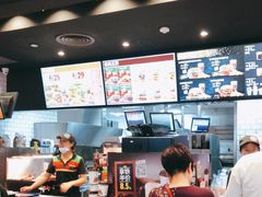 -汉堡王(下沙银泰店)