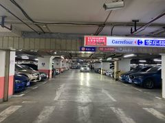 -中山公园-龙之梦停车场