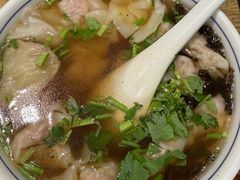 -老谢野馄饨(延安路店)