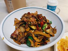 烟竹笋炒腊味-谭姐邻里厨房(翠微店)