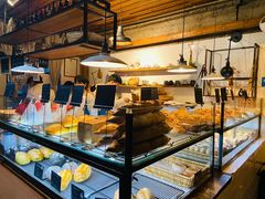 面包甜点陈列柜-仙峰天然面包(迎宾路店)