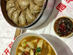 -李记饺子·非遗美食·江西菜(建设路店)