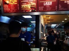 -The Habit Burger Grill 哈比特汉堡(复兴soho店)