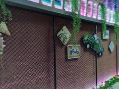 -蓝乐光量贩KTV(浦东禹悦汇店)