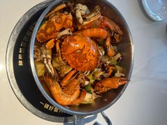 -七欣天香辣蟹火锅(闵行浦江欢乐颂店)