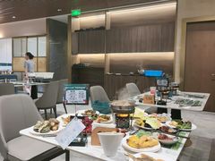 -金马门国际美食百汇(珞喻路店)