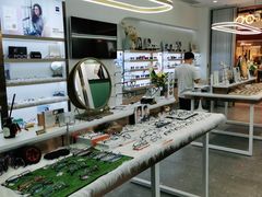 -无界眼镜MaxLess(南翔印象城店)