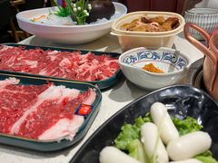-牛村来人潮汕牛肉火锅(西单店)