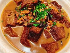 -山明水秀大饭店